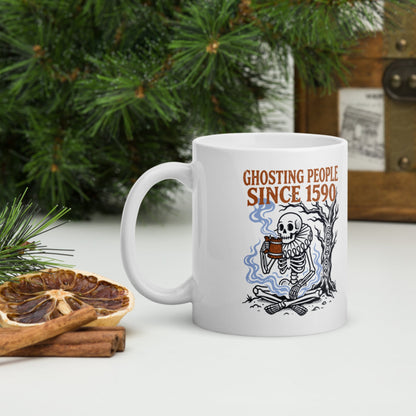 Roanoke Colony Ghosting Since 1590 Mug - history buff gift by HistoHead