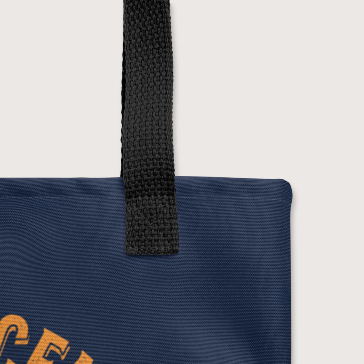 Si Vis Pacem Para Bellum Scutum Bag - history buff gift by HistoHead
