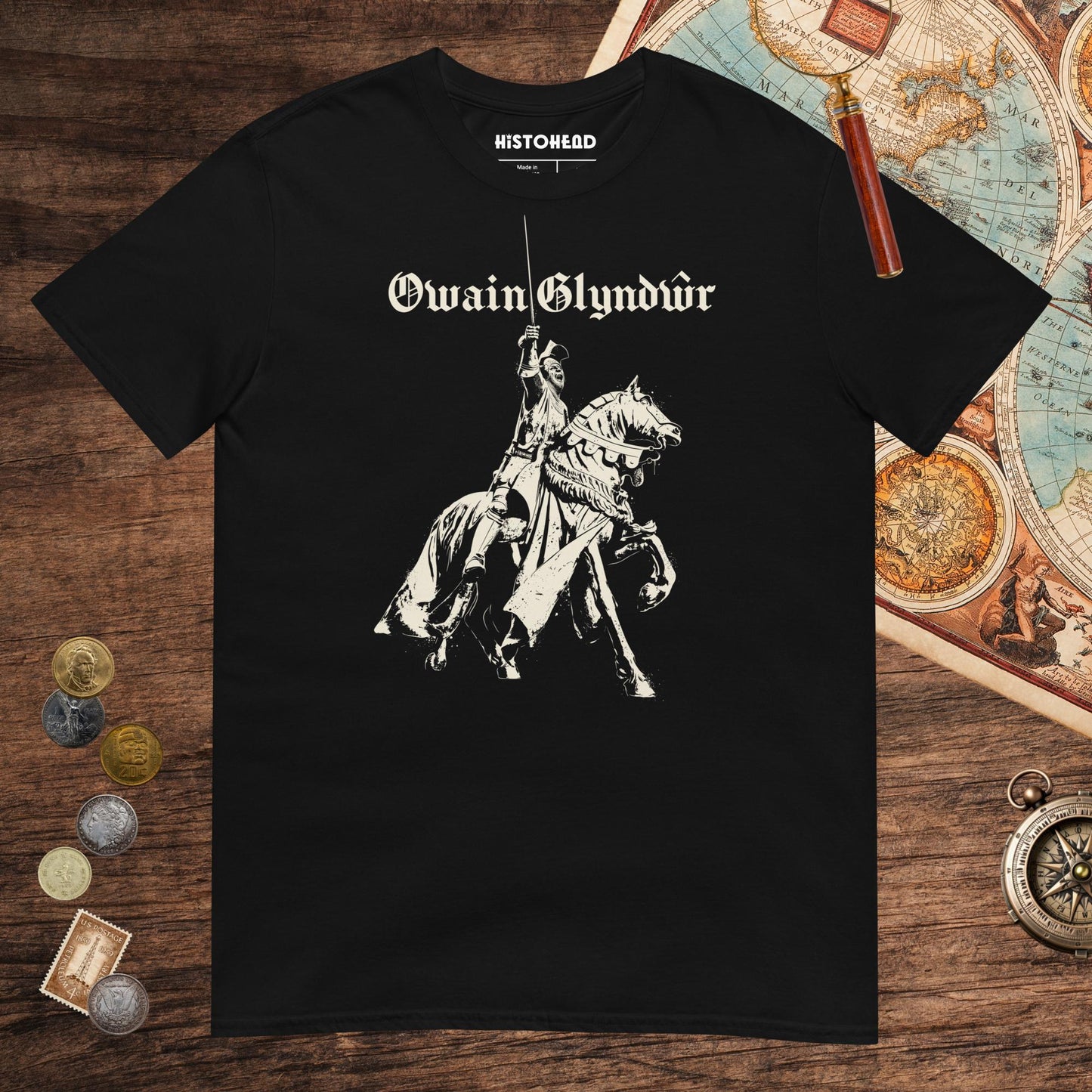 Black Owain Glyndŵr Statue Tee - history buff gift by HistoHead