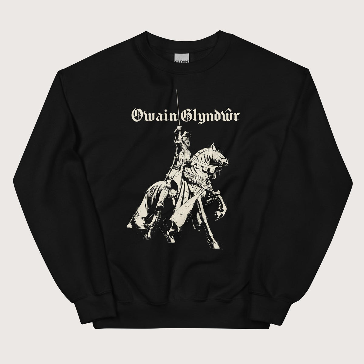 Black Owain Glyndŵr Statue Sweatshirt - history buff gift by HistoHead